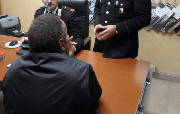 Perde soldi al gioco e simula una rapina, messinscena smascherata