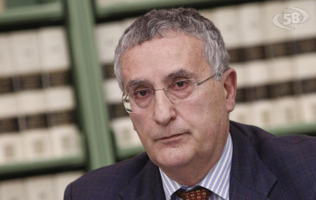 Roberti: "Il contrario della paura. Terrorismo e mafia possono essere sconfitti"