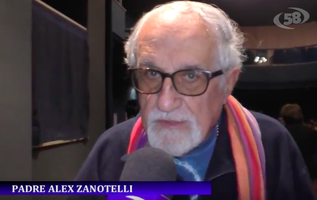 ''Per un'ecologia integrale'', Padre Alex Zanotelli al Liceo Parzanese di Ariano 