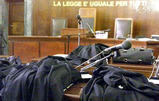 Clan Partenio, mobilitazione bipartisan per chiedere ai sindaci di Mercogliano e Avellino di costituirsi parte civile
