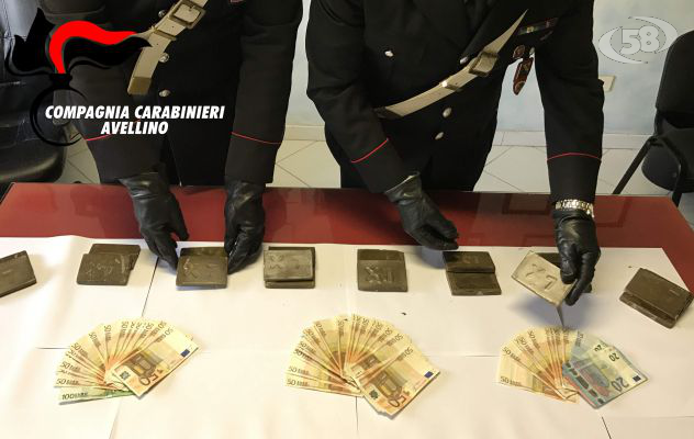 Colpo allo spaccio, sequestrati due chili di hashish