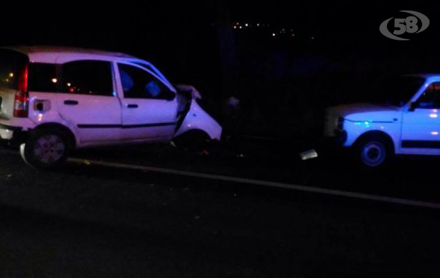 Passo Eclano, scontro tra auto: traffico in tilt