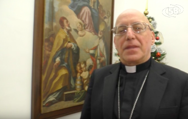 Gli auguri del Vescovo Melillo: ''Gesù non bada alle apparenze ma al cuore delle persone''