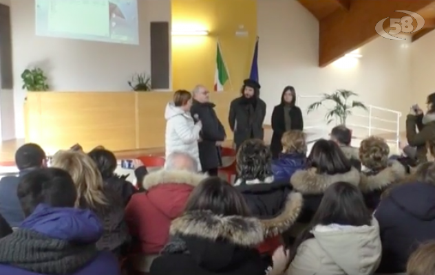 Liceo Classico di Sant'Angelo dei Lombardi, Capossela incontra gli studenti / VIDEO