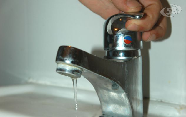 Ariano senz'acqua già dalle 14.30 di oggi