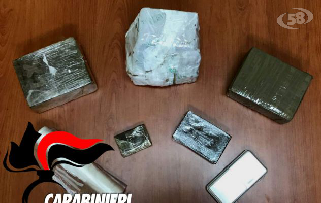 Quattro chili di droga nel garage della nonna: arrestato