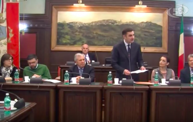 Ariano, Consiglio incandescente: la minoranza lascia. Parla Puopolo