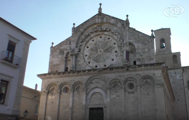 Misteri e segreti della Concattedrale di Troia: Medioevo da amare 