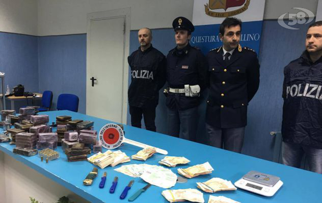 Si finge panettiere, ma è uno spacciatore: 33enne in manette