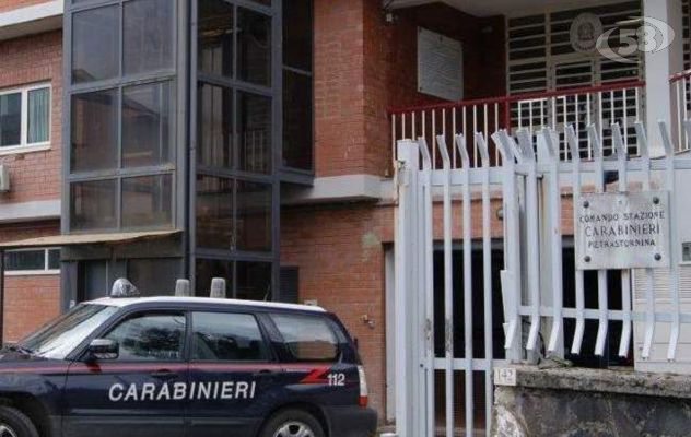 A spasso nonostante i domiciliari: arrestato