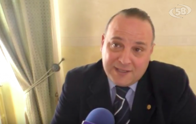 Emergenza strade, Leone ''chiama'' la Provincia: sul tavolo anche scuola e ritardi nella consegna della posta