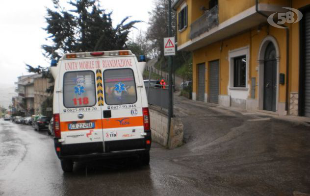 Vertice al Piano di Zona con l'uomo che minacciò di darsi fuoco: si apre uno spiraglio