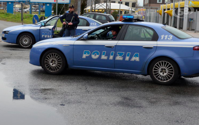 Rissa tra somali: volano schiaffi e pugni