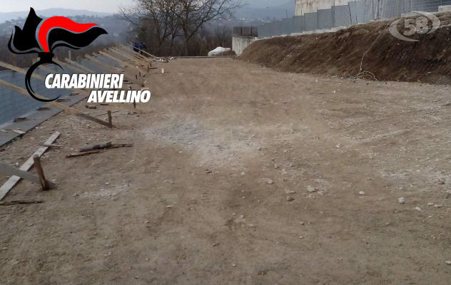 Abuso edilizio, Carabinieri bloccano costruzione di un piazzale