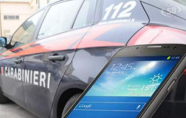 Utilizza lo smartphone rubato: denunciato per ricettazione