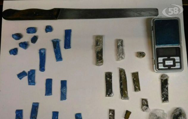 Spaccio di droga, scovati e arrestati tre studenti