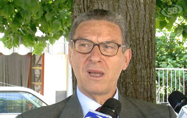 Montoro, altra auto in fiamme. Bianchino preoccupato