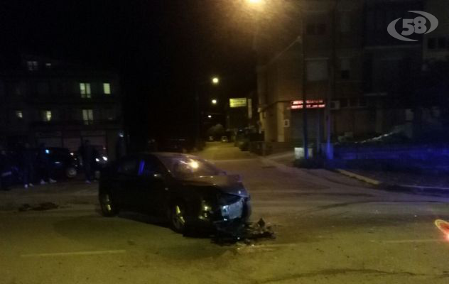 Ariano, scontro sulla Statale 90: due in ospedale