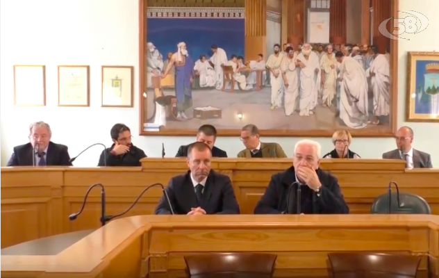 Sindaci nel mirino, l'Anticamorra a Montoro: sicurezza e legalità