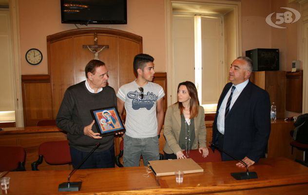 Benevento - Mastella riceve gli studenti delle aree terremotate