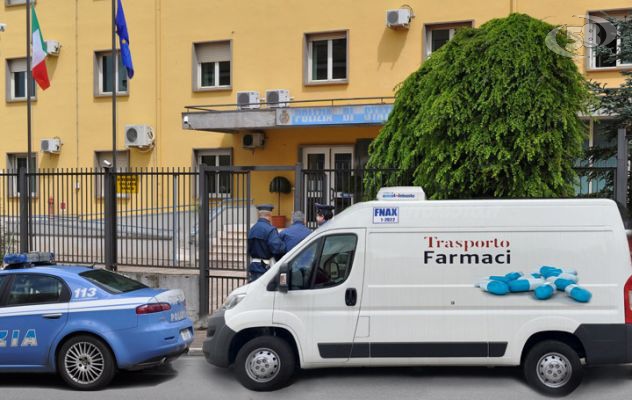 Droga nascosta tra i farmaci: nei guai due di Savignano