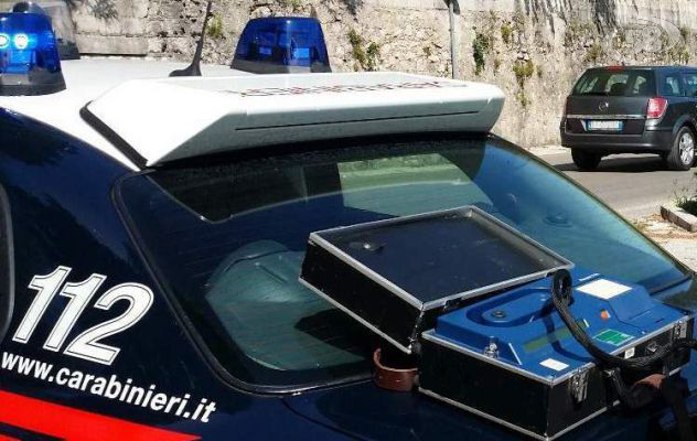 Frigento, ubriaco alla guida provoca incidente: denunciato