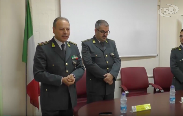 Finanza, Ottaiano alla guida: ''Guardia alta'' /VIDEO