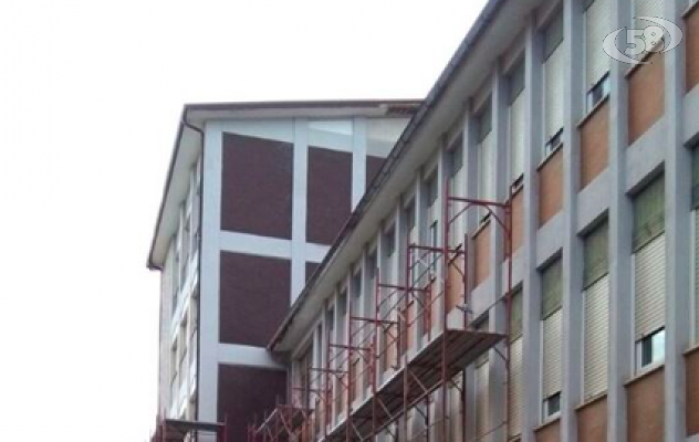 Al via i lavori per rimuovere l'amianto dal tetto del Tribunale di Ariano