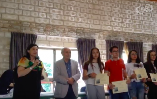 Ariano, premiate le eccellenze del liceo ''Parzanese'' /VIDEO
