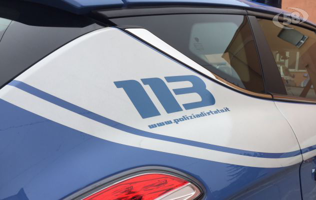 Finto giornalista truffa titolare di una pizzeria