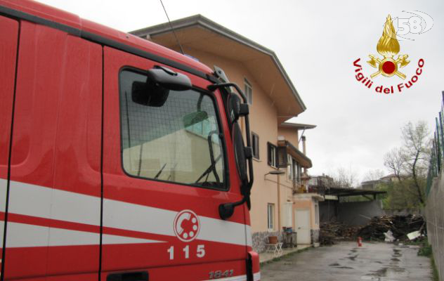Abitazione in fiamme a Montemiletto: intervengono i Vigili del Fuoco