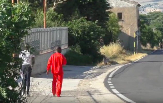 Migranti, ipotesi tendopoli: situazione esplosiva