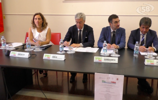 Impianti sportivi, progetti per 11 comuni: Ariano, interventi sul Renzulli