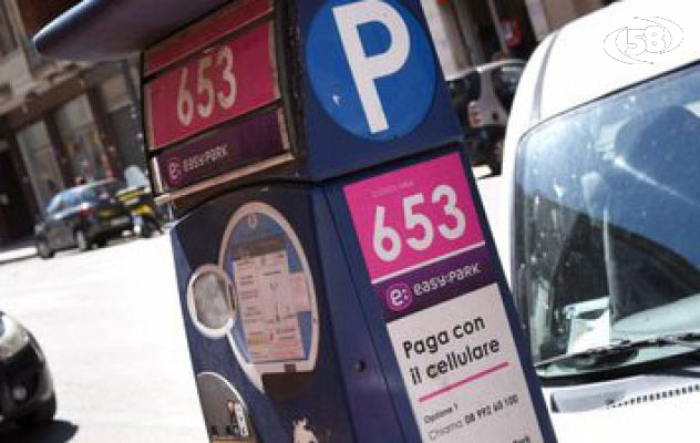 ''Pressioni politiche'', la coop rinuncia alla gestione dei parcheggi