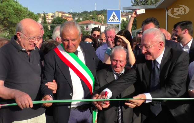 A Teora De Luca inaugura l'area Pip: ''L'Irpinia sta voltando pagina''
