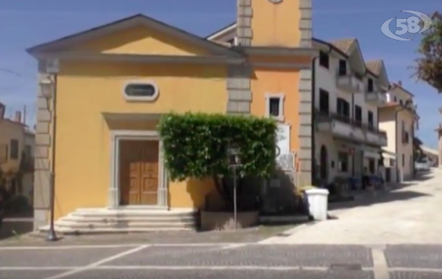 Da Parigi a Villamaina per coronare il loro sogno d’amore: congolesi sposi in Irpinia. E il sindaco fa da testimone