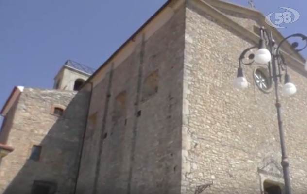Restaurata la chiesa di Greci: inaugurazione con il Vescovo Melillo /VIDEO