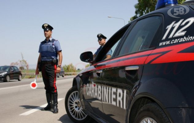 Ariano, quattro giovani beccati in possesso di hashish e marijuana