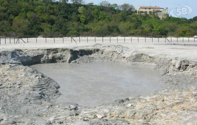 Tragedia alla Solfatara di Pozzuoli, De Luca: la Regione si farà carico del bambino rimasto orfano