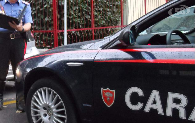 Avellino, 55enne arrestato per furto ed evasione