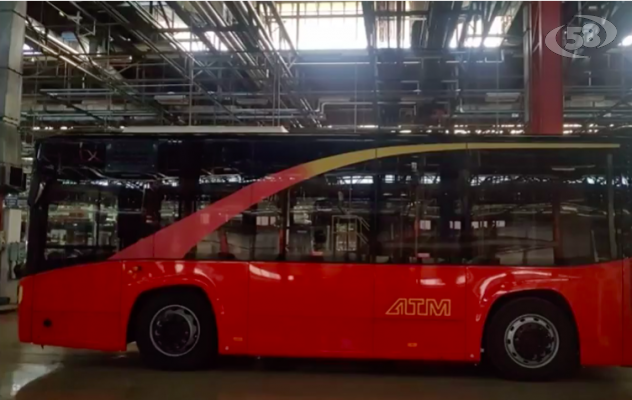 Industria Italiana Autobus, 4 mezzi in viaggio verso Messina