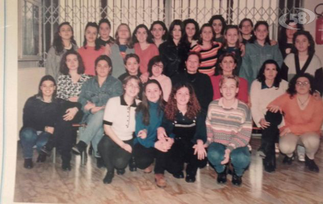 Donna incinta, il ricordo delle compagne di classe: la lettera