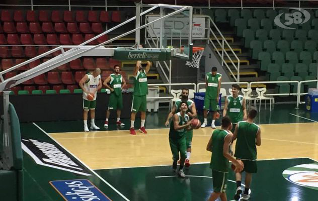 Basket, domani al via il campionato. La Sidigas in scena lunedì