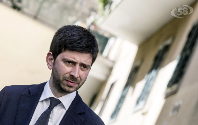 "A sinistra, è ora!": Roberto Speranza ad Avellino