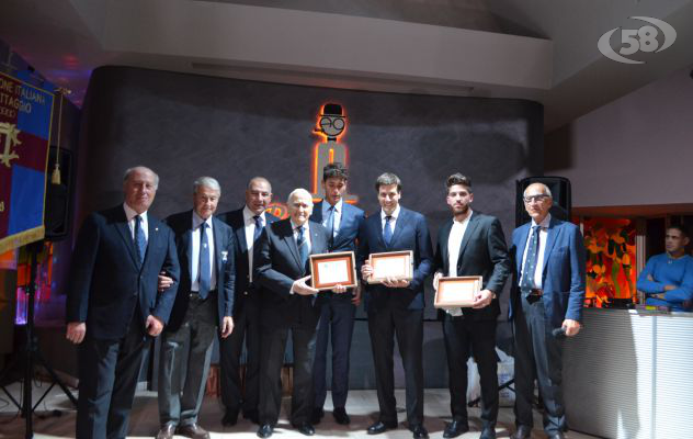 Canottaggio, grande successo per la premiazione dei campani /VIDEO