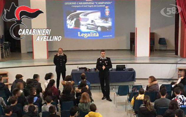 Cultura della legalità, i carabinieri di Sant'Angelo dei Lombardi incontrano gli studenti