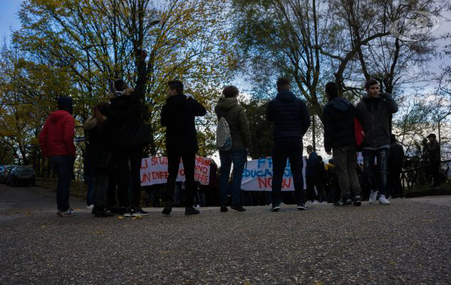 Ariano, sicurezza scuole e alternanza: studenti in corteo