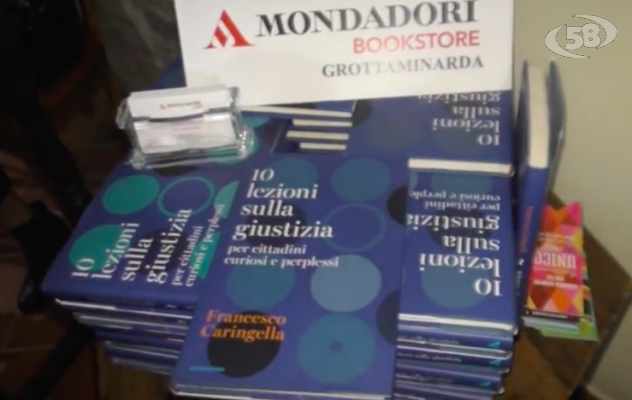 ''10 lezioni sulla giustizia'', a Carpignano il libro di Caringella /VIDEO