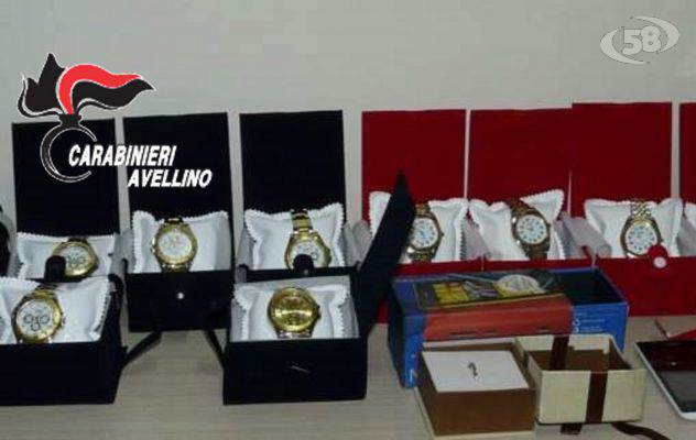 Furto con strappo, 45enne denunciato