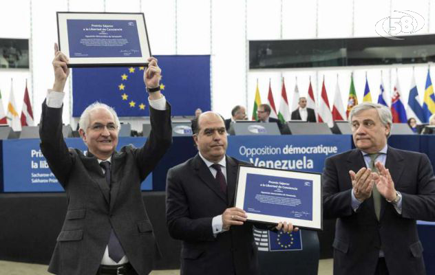 L'opposizione venezuelana riceve a Strasburgo il Premio Sakharov
